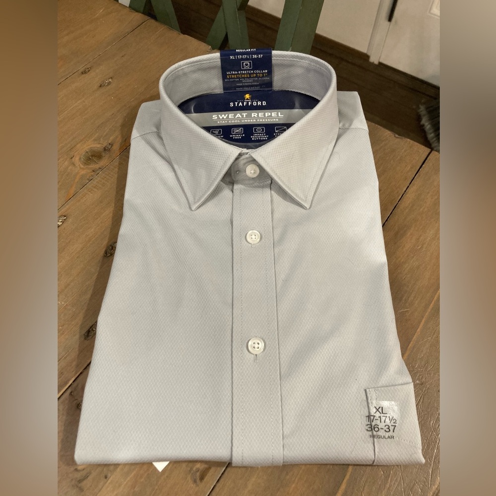 Stafford Grey Dobby Long Sleeve Sweat Repelling Dress Shirt - NWT 17-17.5 XL
